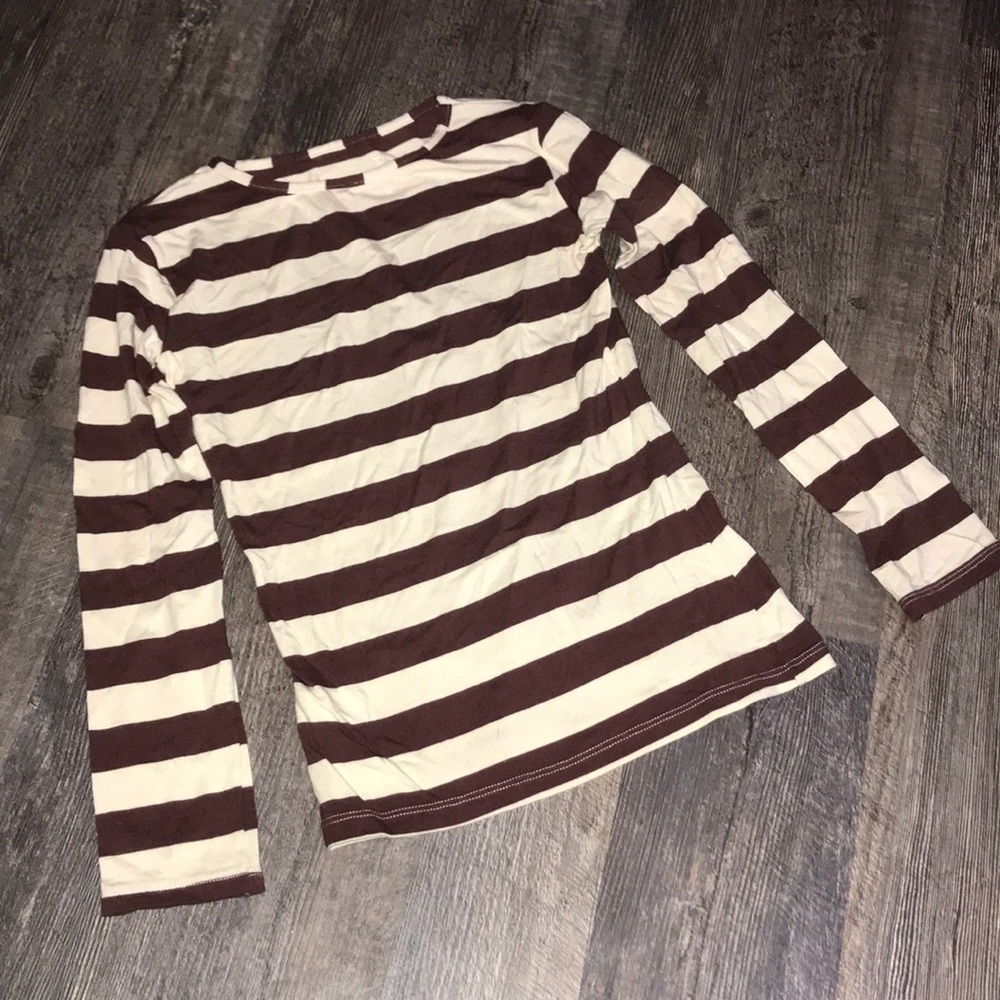 Persnickety || burgundy and cream striped top